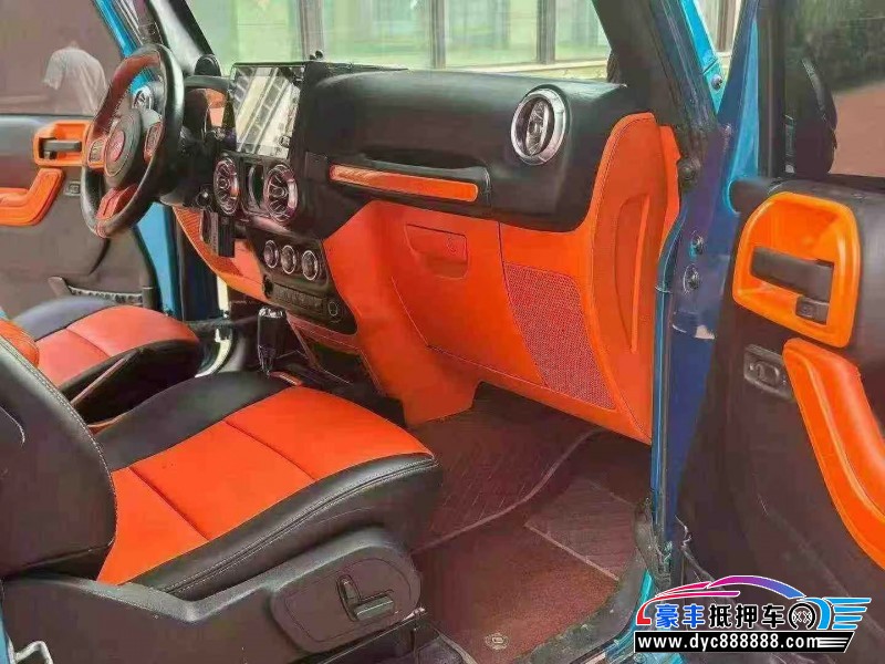 14年Jeep牧马人轿车抵押车出售