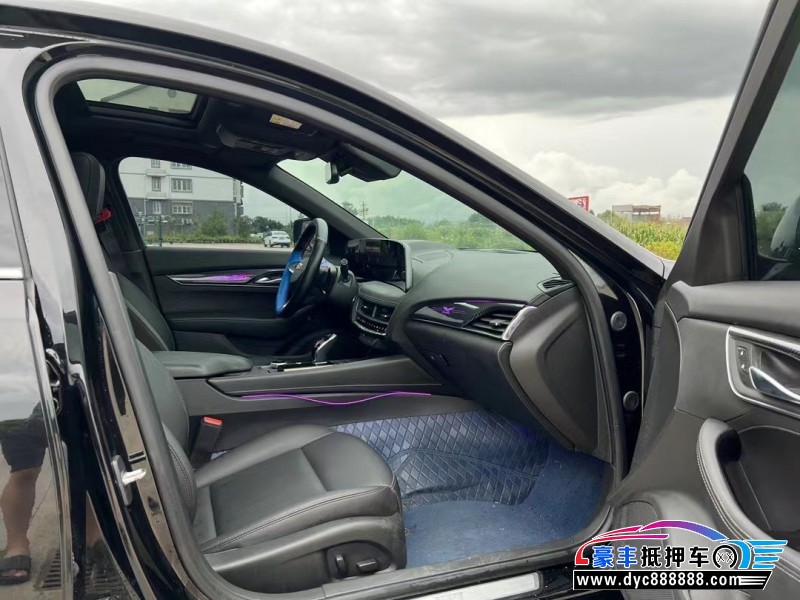 24年凯迪拉克CT5轿车抵押车出售