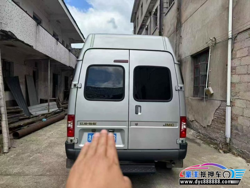 24年江铃特顺轿车抵押车出售