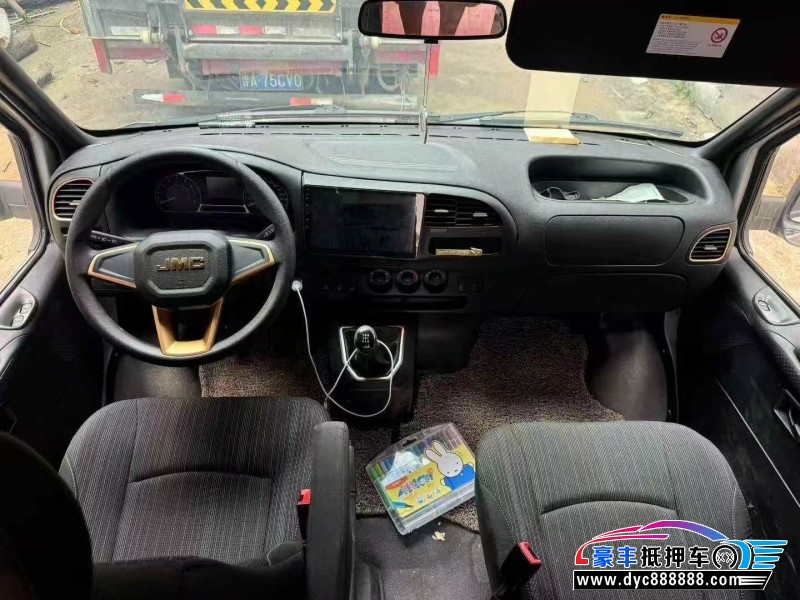 24年江铃特顺轿车抵押车出售