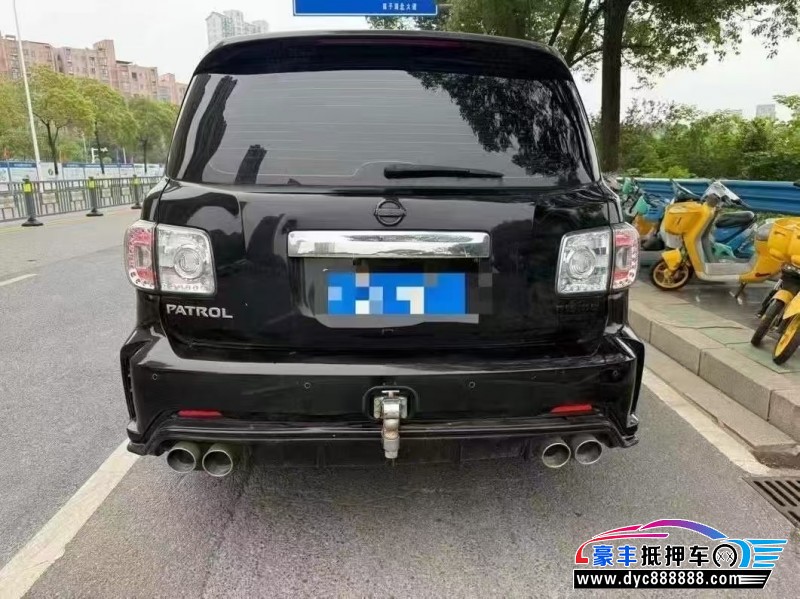 20年日产途乐轿车抵押车出售