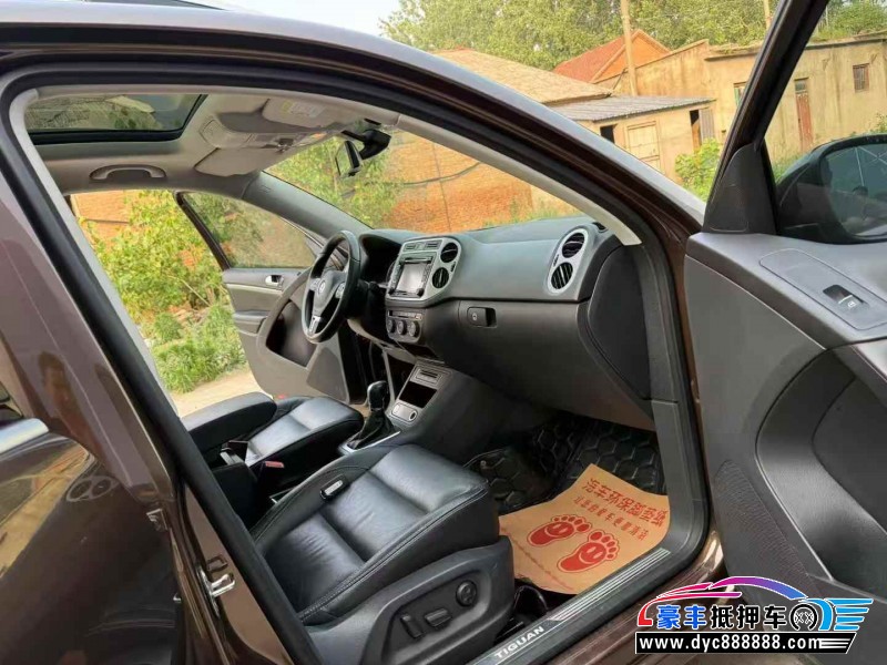 16年大众途观轿车抵押车出售