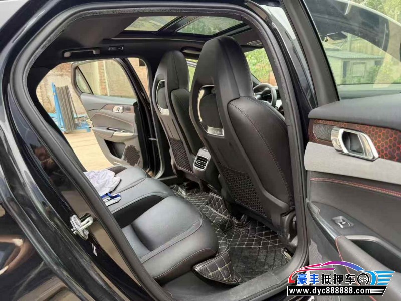 19年领克03轿车抵押车出售