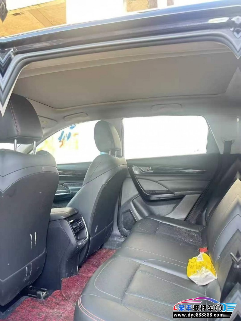 21年东风风神AX7轿车抵押车出售