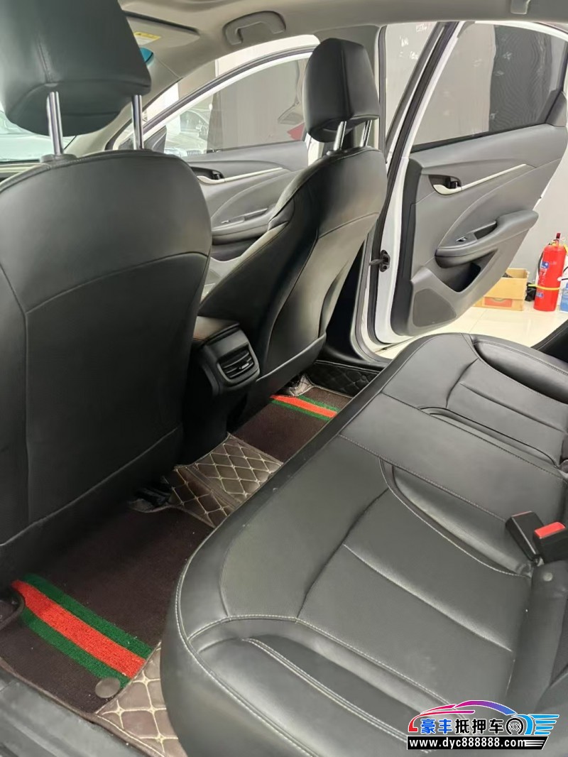 21年别克英朗轿车抵押车出售