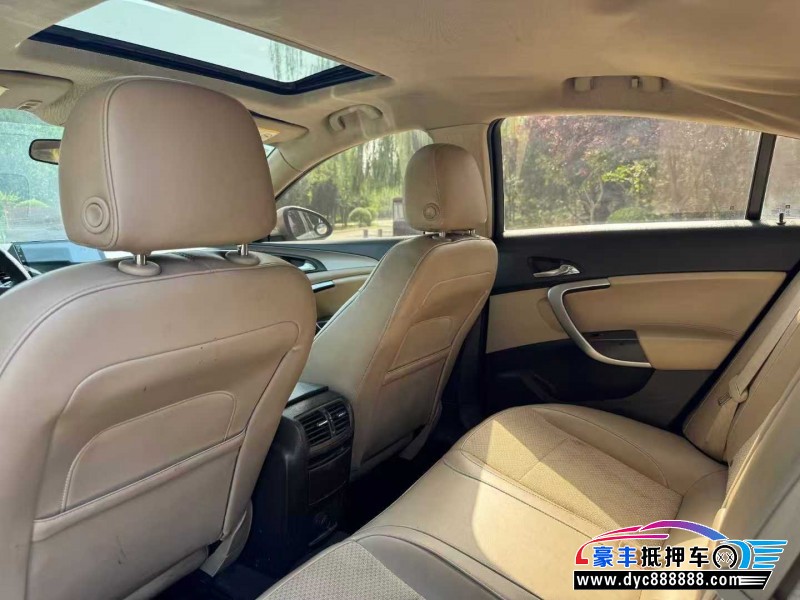 13年别克君威轿车抵押车出售