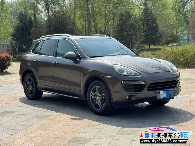 14年保时捷卡宴轿车抵押车出售