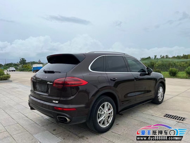 16年保时捷卡宴轿车抵押车出售