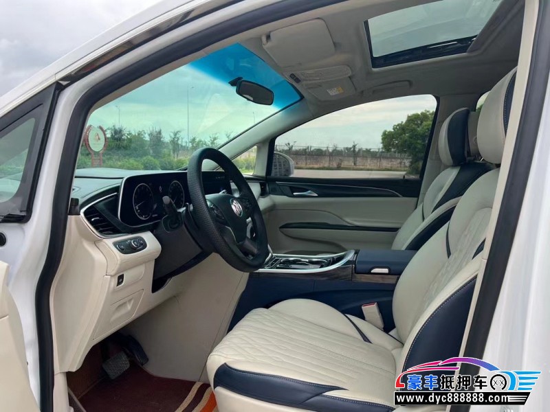 22年别克GL8轿车抵押车出售