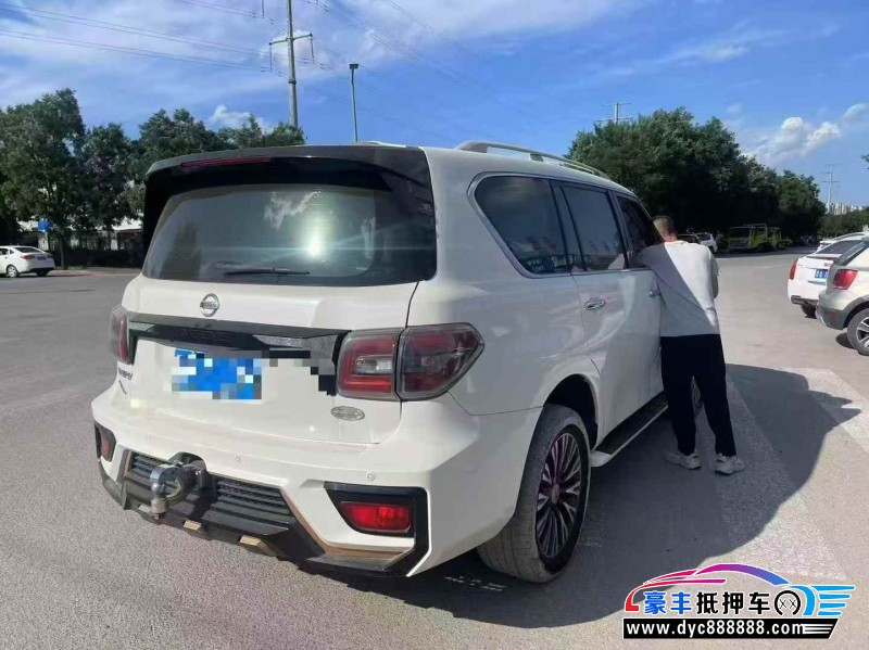 17年日产途乐SUV抵押车出售