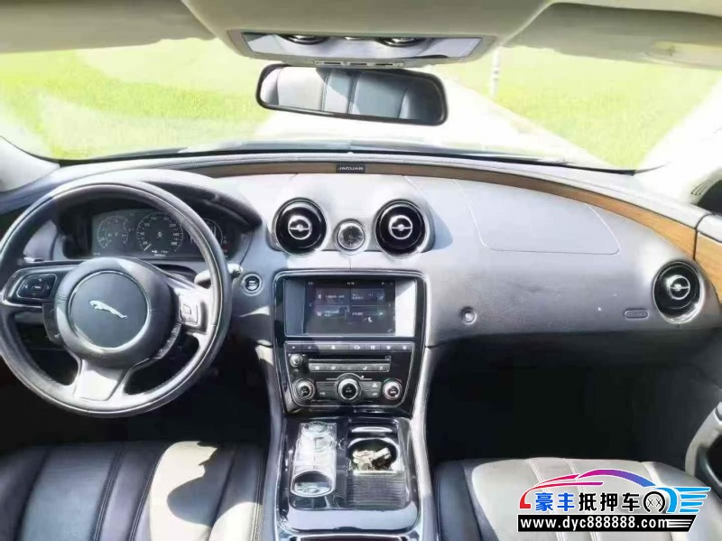 18年捷豹XJL轿车抵押车出售