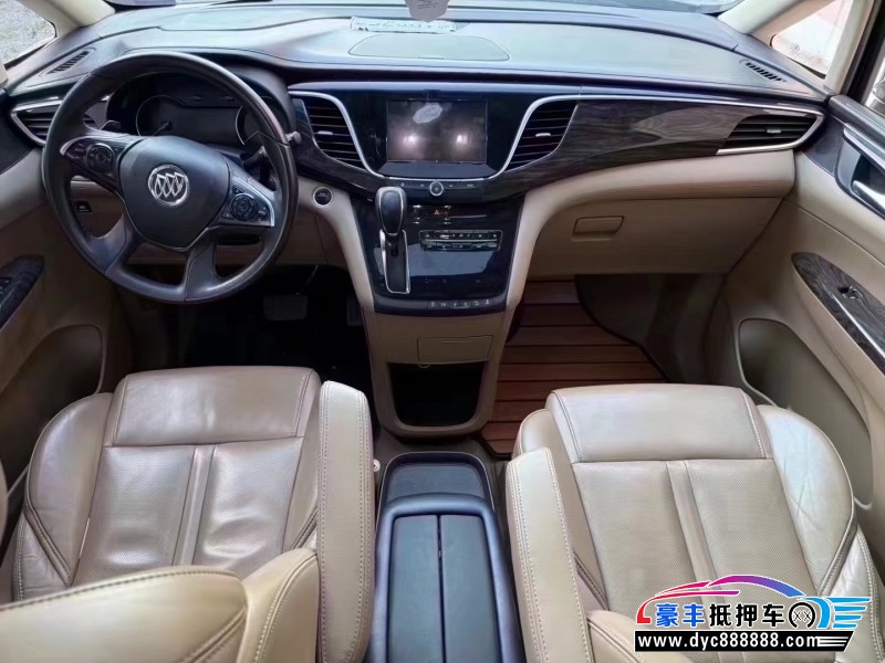 18年别克GL8轿车抵押车出售