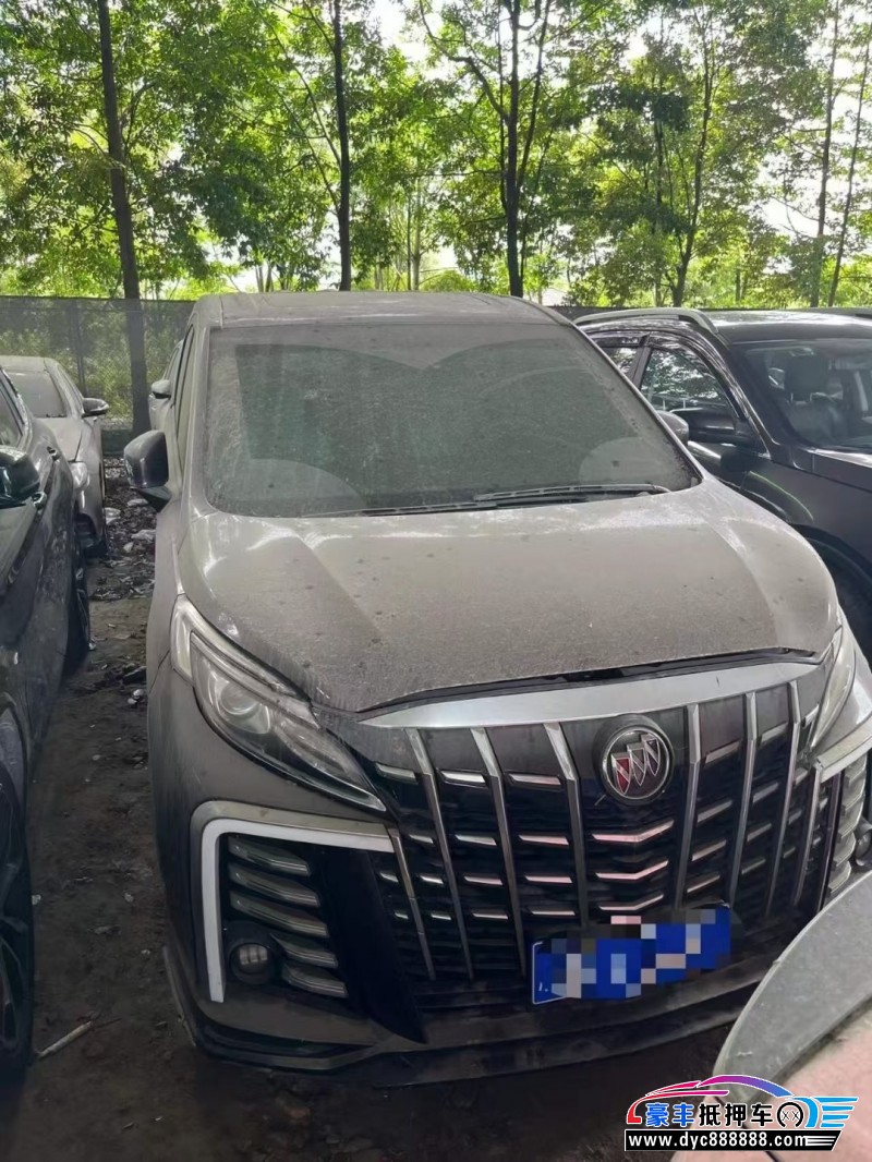 17年别克GL8轿车抵押车出售