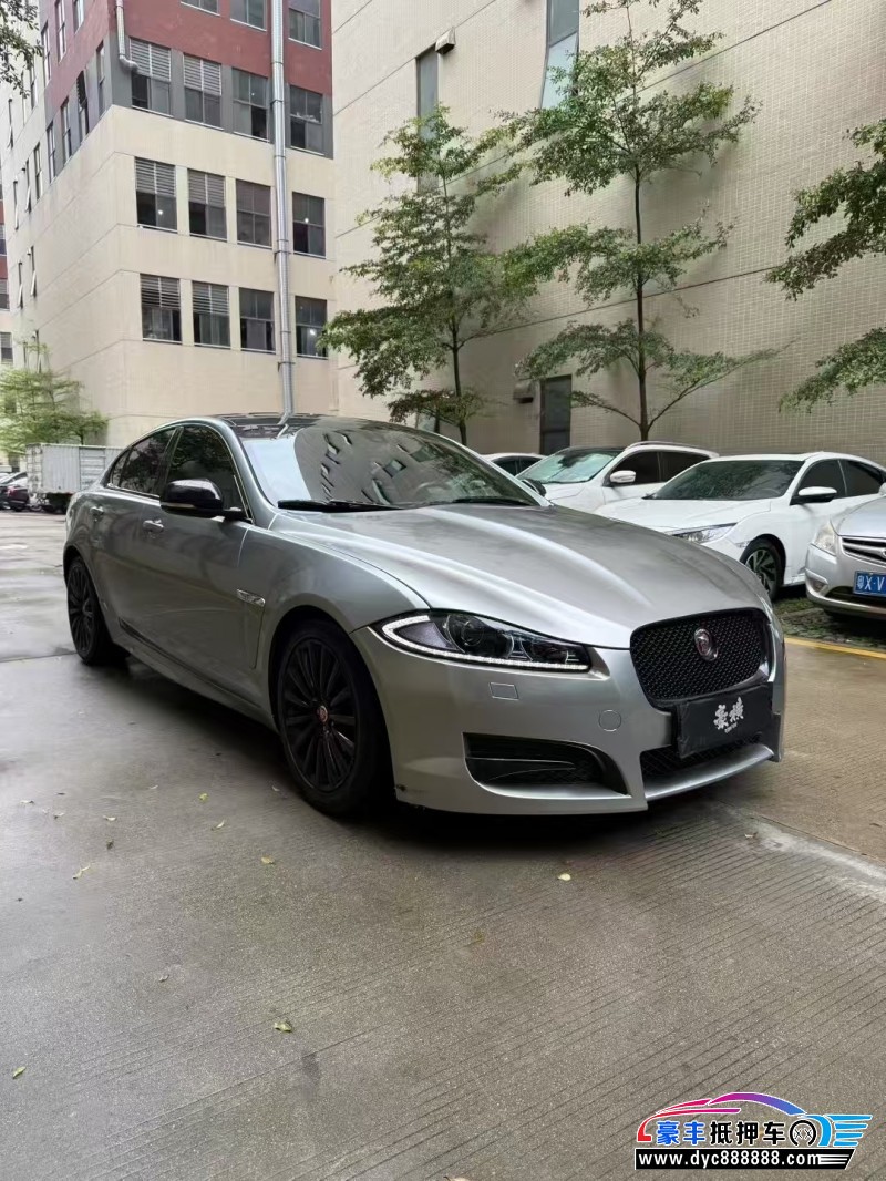 15年捷豹XF轿车抵押车出售