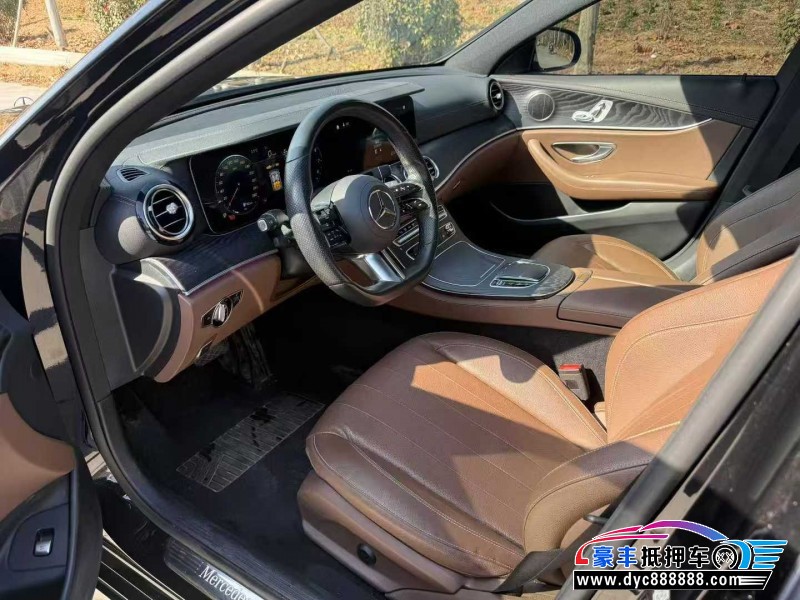 21年奔驰E轿车抵押车出售
