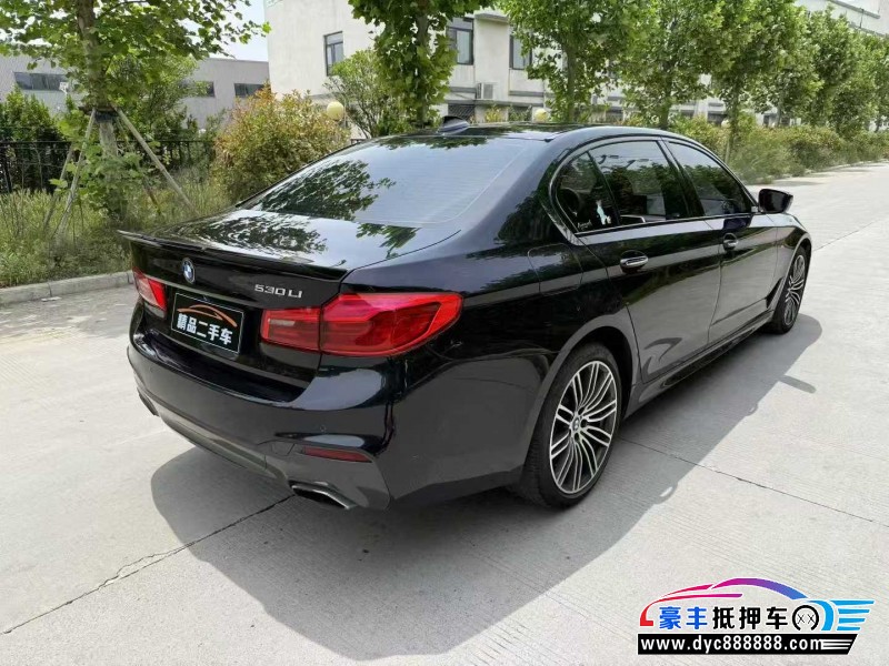 17年宝马5系轿车抵押车出售