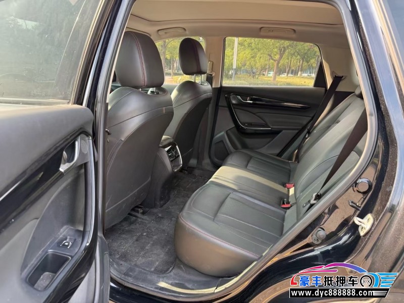 22年东风AX7轿车抵押车出售