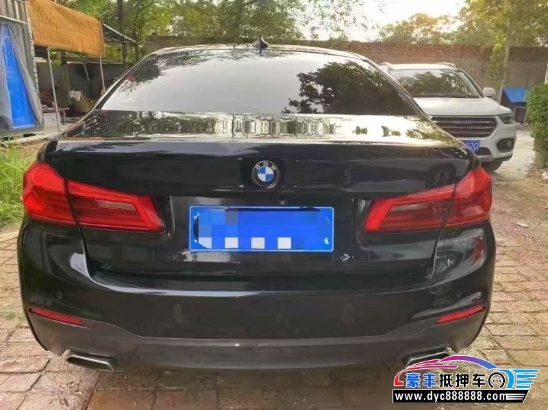 18年宝马5系轿车抵押车出售