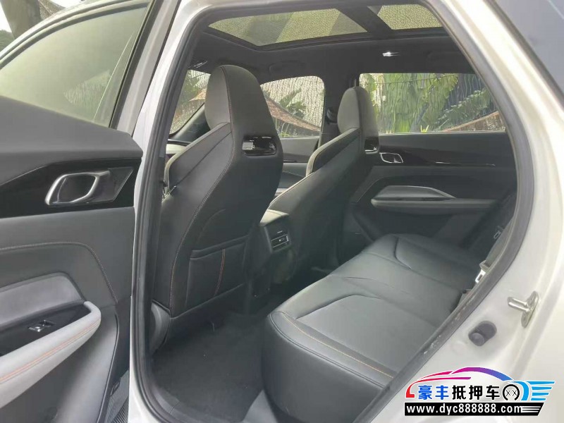 23年长安欧尚Z6轿车抵押车出售