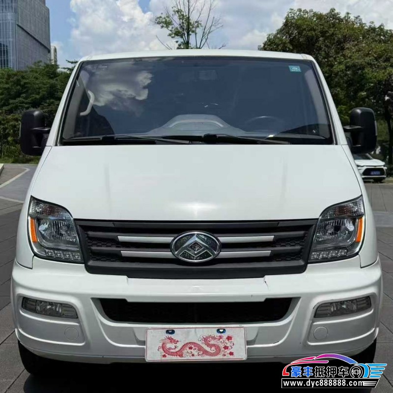 23年上汽大通V80轿车抵押车出售