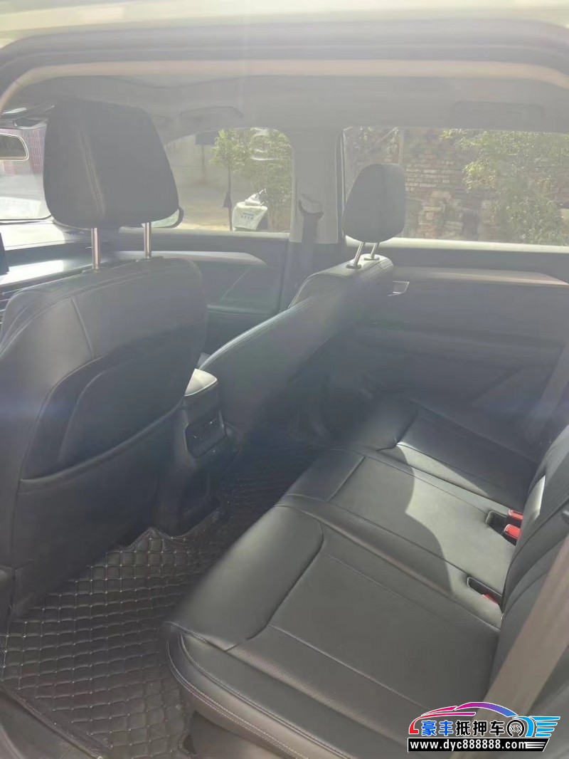 22年五菱星辰轿车抵押车出售