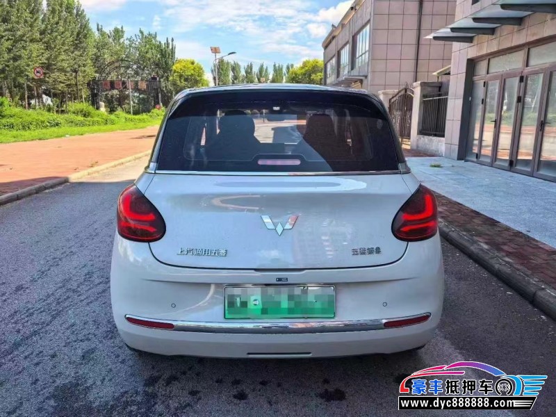 23年五菱缤果轿车抵押车出售