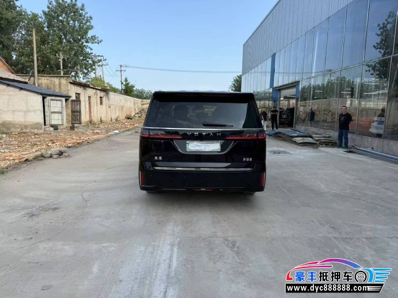 24年岚图梦想家轿车抵押车出售