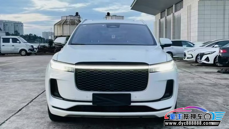 22年理想ONE轿车抵押车出售