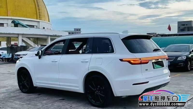 22年理想ONE轿车抵押车出售