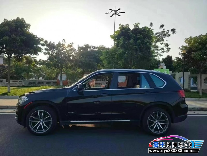 18年宝马X5轿车抵押车出售