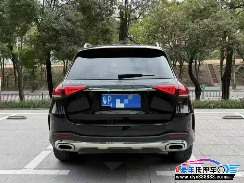 20年奔驰GLE轿车抵押车出售
