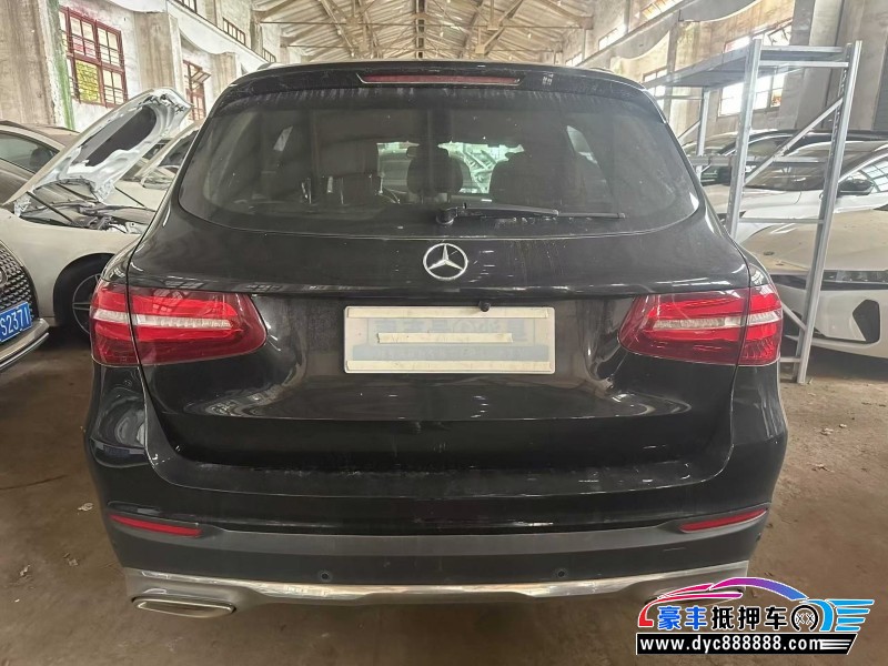 19年奔驰GLC轿车抵押车出售
