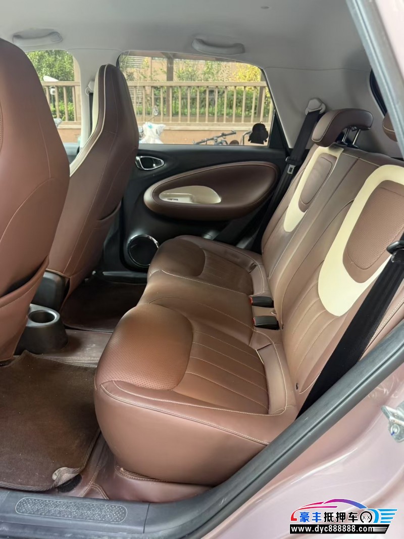 23年五菱缤果轿车抵押车出售