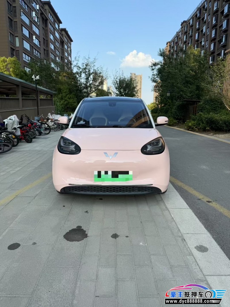 23年五菱缤果轿车抵押车出售