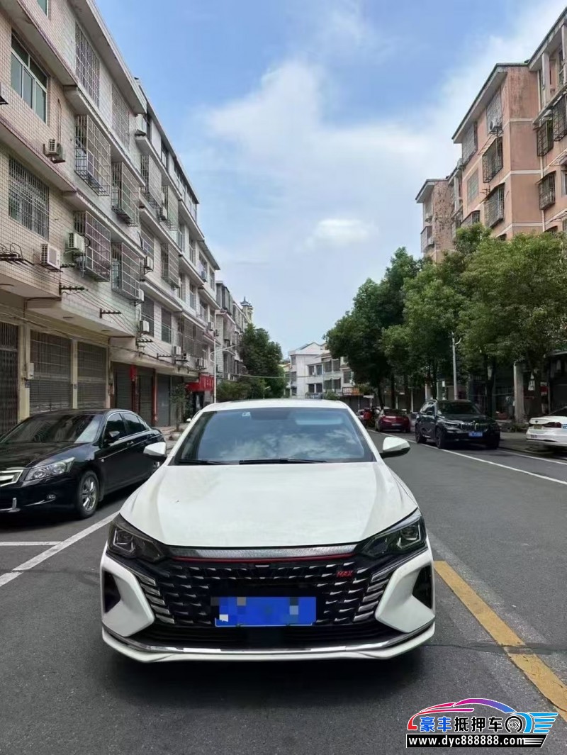 22年东风风神奕炫轿车抵押车出售