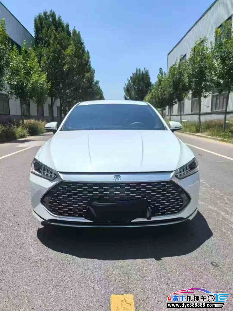 23年比亚迪秦轿车抵押车出售