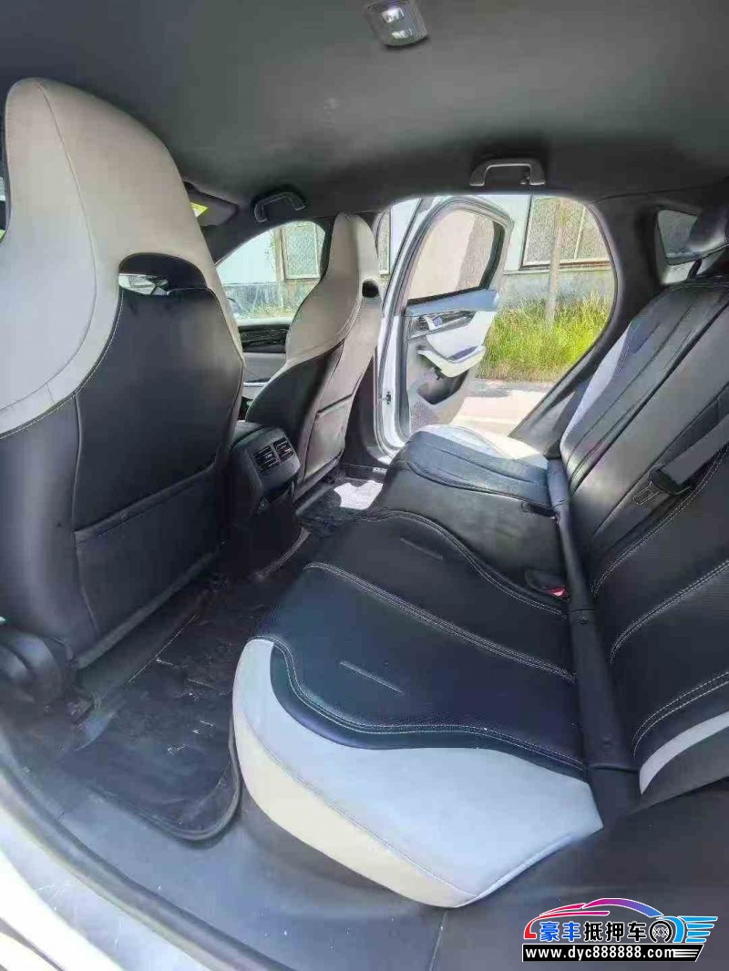 23年比亚迪秦轿车抵押车出售