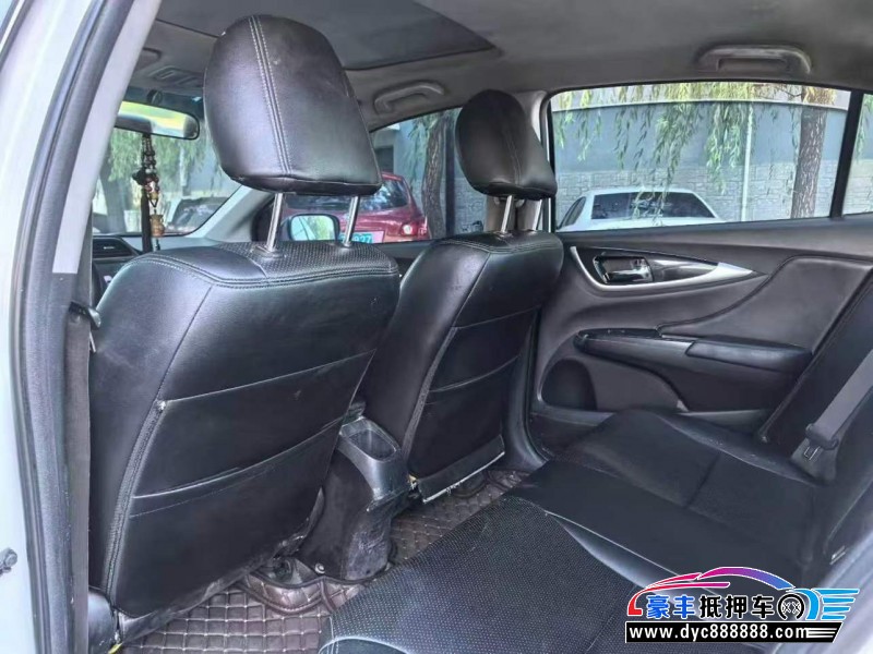 15年本田凌派轿车抵押车出售