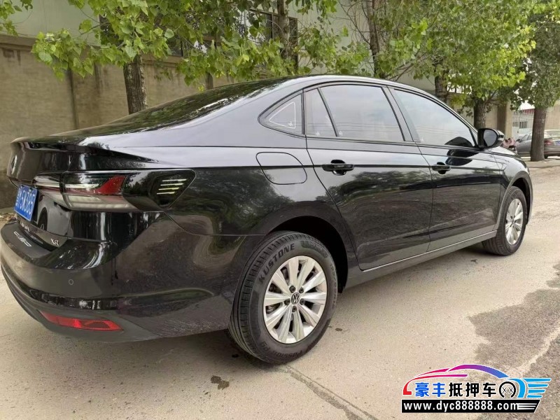 25年大众朗逸轿车抵押车出售