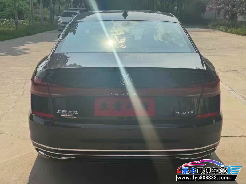 25年大众帕萨特轿车抵押车出售