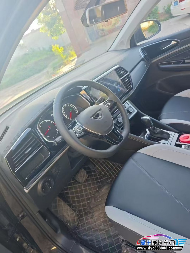 25年大众捷达轿车抵押车出售