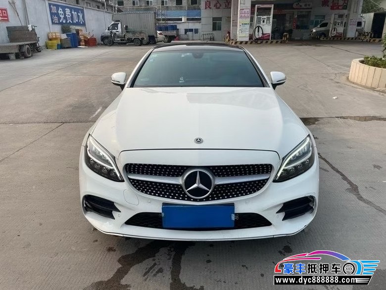 19年奔驰C轿车抵押车出售