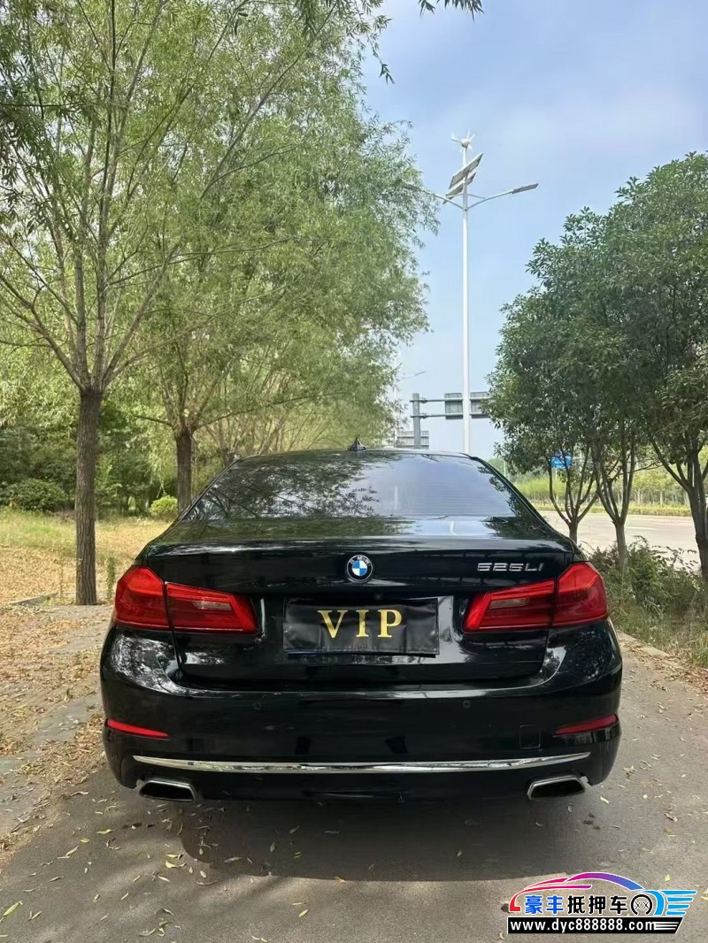 20年宝马5系轿车抵押车出售