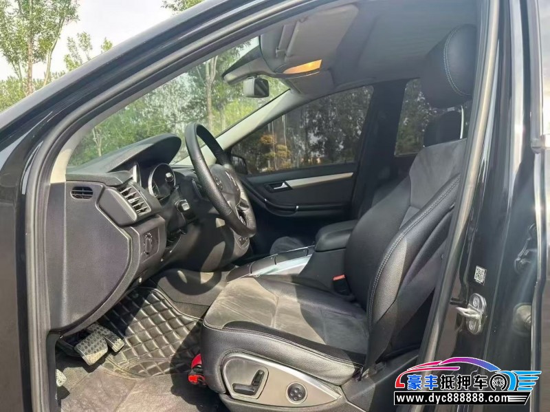 14年奔驰R轿车抵押车出售