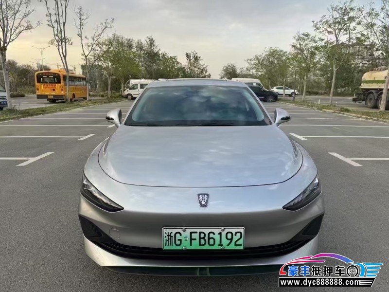 24年荣威D7轿车抵押车出售