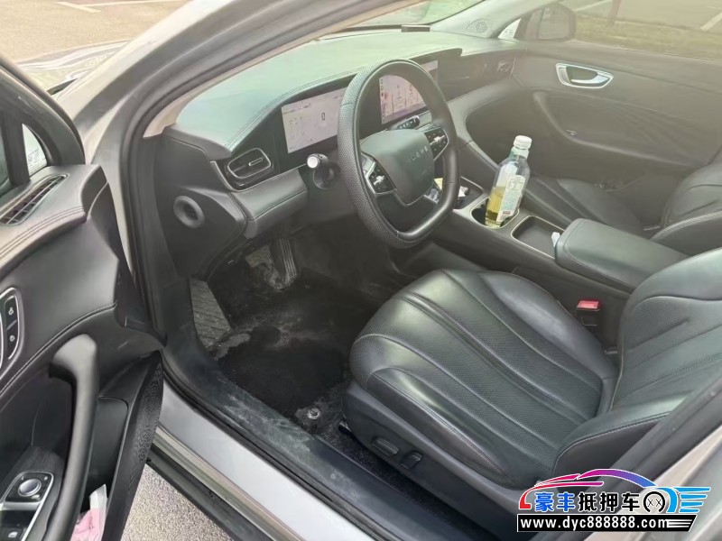 24年荣威D7轿车抵押车出售