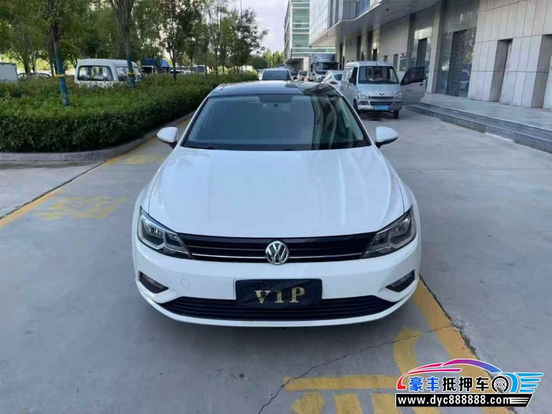 16年大众凌渡轿车抵押车出售