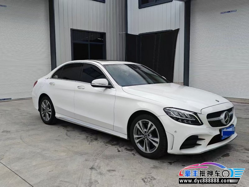 20年奔驰C轿车抵押车出售