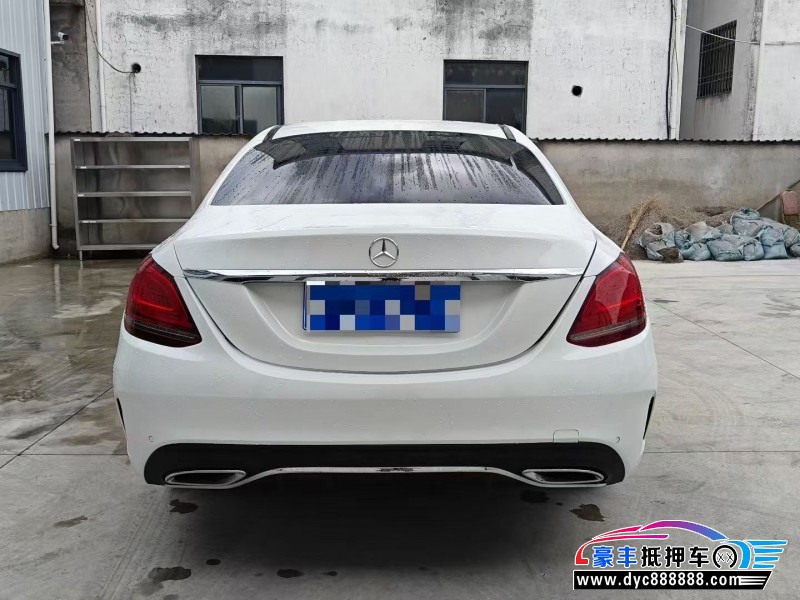 20年奔驰C轿车抵押车出售