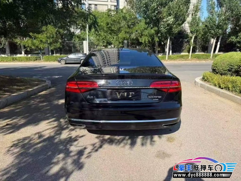16年奥迪A8L轿车抵押车出售
